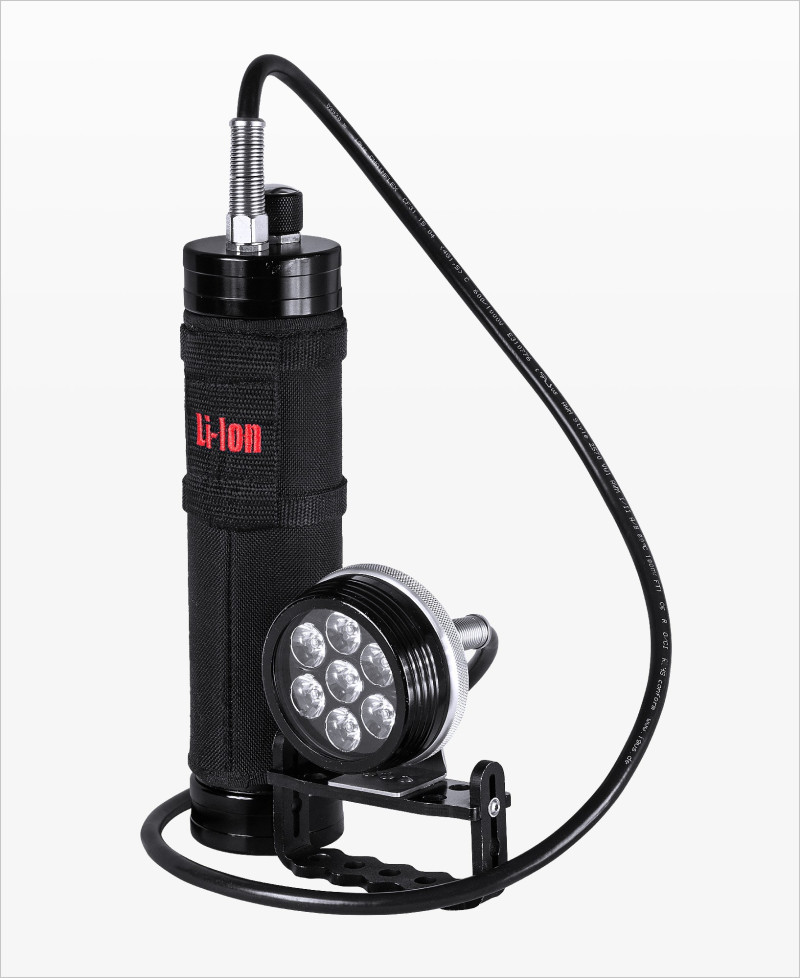 Light For Me Latarka 7XML 7.8 - 11.25 Ah Factory Refurbished