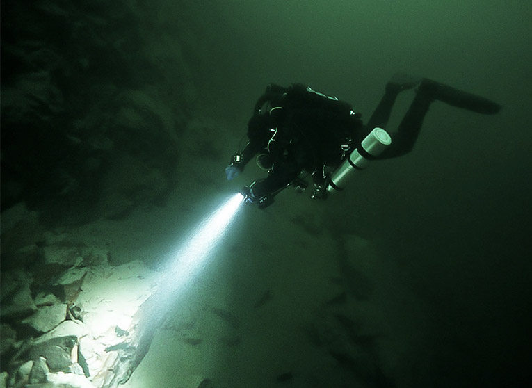 Medium beam lights